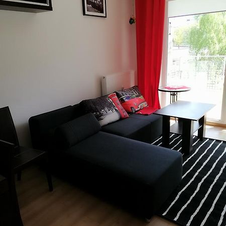 Karmazynowy Apartament Nad Morzem Apartment Kolobrzeg Exterior photo